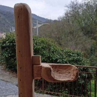 Gli studenti dell'IIS G. Marconi alla riscoperta dell'artigianato del legno: una sintesi tra storia della molitura nella Liguria ed evoluzione delle lavorazioni ecosostenibili Gli studenti dell'IIS G. Marconi alla riscoperta dell'artigianato del legno: una sintesi tra storia della molitura nella Liguria ed evoluzione delle lavorazioni ecosostenibili