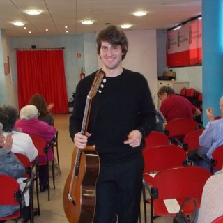Vallecrosia: ottimo successo per il 3° recital di chitarra 'Primavera in Musica' con Marco Musso