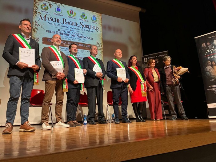 Rete dei Comuni delle Streghe del Nord Ovest, è polemica: il parroco di Miagliano contrario all'iniziativa Rete dei Comuni delle Streghe del Nord Ovest, è polemica: il parroco di Miagliano contrario all'iniziativa