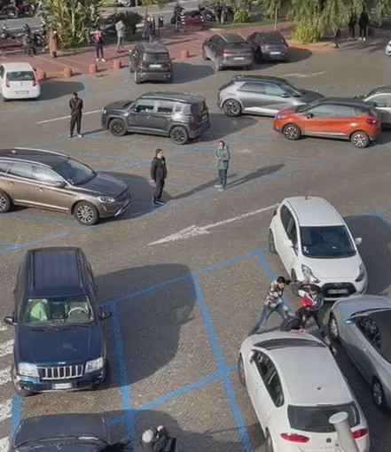 Ventimiglia: rissa di fronte al Comune, il PD "I cittadini sono stufi di leggere slogan, servono i fatti" Ventimiglia: rissa di fronte al Comune, il PD "I cittadini sono stufi di leggere slogan, servono i fatti"