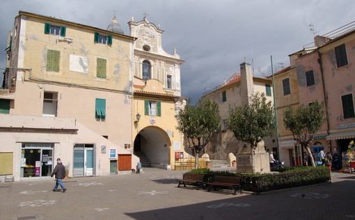 Riva Ligure: salta l'incontro sugli scavi di Costa Balena, le lamentele di un lettore Riva Ligure: salta l'incontro sugli scavi di Costa Balena, le lamentele di un lettore