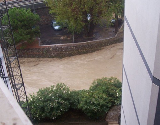 Contro rischio alluvioni: via libera alla pulizia dell’alveo del Verbone a Vallecrosia