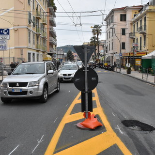 Sanremo: nonostante la rotonda un lettore segnala rallentamenti al traffico alla Foce Sanremo: nonostante la rotonda un lettore segnala rallentamenti al traffico alla Foce