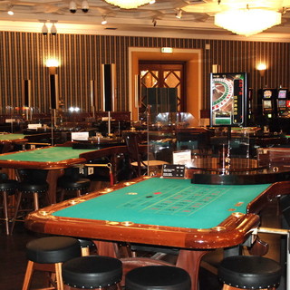 Sanremo: dagli incontri tra sindacati e azienda spunta l'accordo per fare il 'Casinò in televisione' Sanremo: dagli incontri tra sindacati e azienda spunta l'accordo per fare il 'Casinò in televisione'