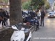 Ventimiglia: ragazza in scooter colpita da un ramo caduto da una palma in via Roma