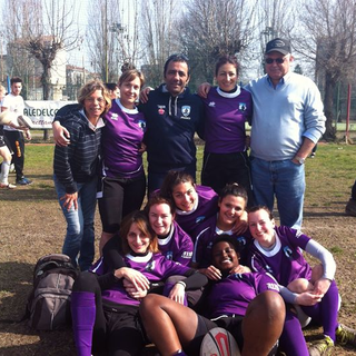 Bicchiere mezzo pieno per lo sparuto gruppo delle ragazze della Union Riviera Rugby a Tortona