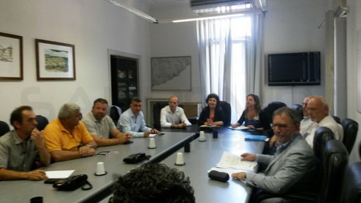 Imperia: pagati gli stipendi dalla TraDeCo, i sindacati confermano l'annullamento dello sciopero Imperia: pagati gli stipendi dalla TraDeCo, i sindacati confermano l'annullamento dello sciopero