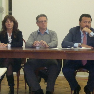 Sanremo: incontro tra i dipendenti dell'Amaie ed il Sindaco alla presenza di Gianni Rolando