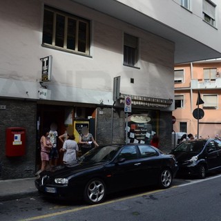 Sanremo: rapina ai danni della tabaccheria di via Galilei in zona 'Polo Nord', rubati circa 300 euro Sanremo: rapina ai danni della tabaccheria di via Galilei in zona 'Polo Nord', rubati circa 300 euro