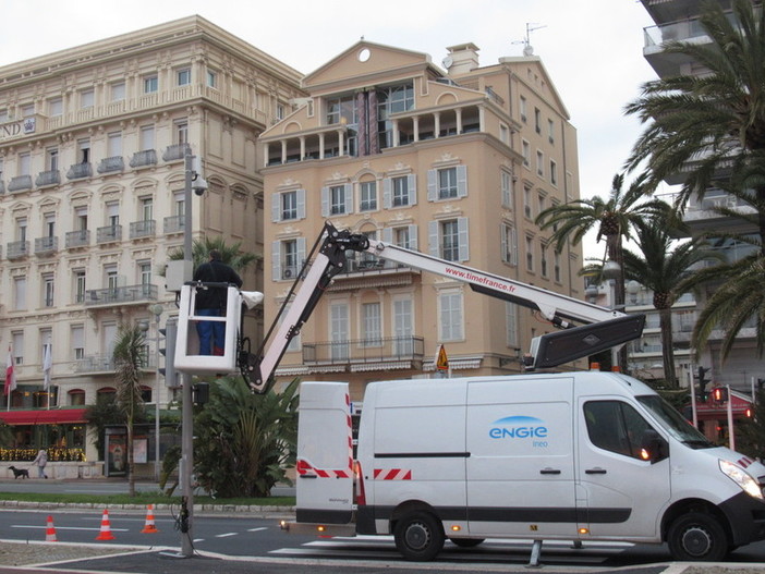Automobilisti italiani attenzione: codice stradale in Francia, ecco sette nuove violazioni sanzionabili