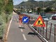 Camporosso: buca sulla pista ciclopedonale e segnalazione di un lettore, immediata riparazione del Comune (Foto)