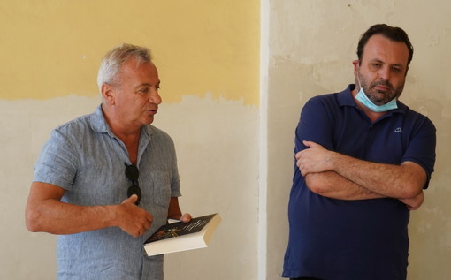 Sanremo: sabato prossimo nel centro storico quinto appuntamento della rassegna “Happy Hour con l’autore” Sanremo: sabato prossimo nel centro storico quinto appuntamento della rassegna “Happy Hour con l’autore”
