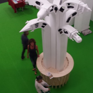 Dolceacqua: l'artista Aurelio Rezoagli donerà una scultura al Salone Internazionale del LIbro di Torino