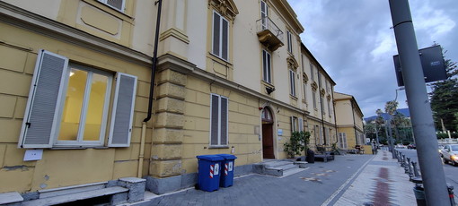 Sanremo: dopo i lavori dei mesi scorsi e il rientro degli alunni, alla 'Pascoli' tornano anche 11 seggi elettorali