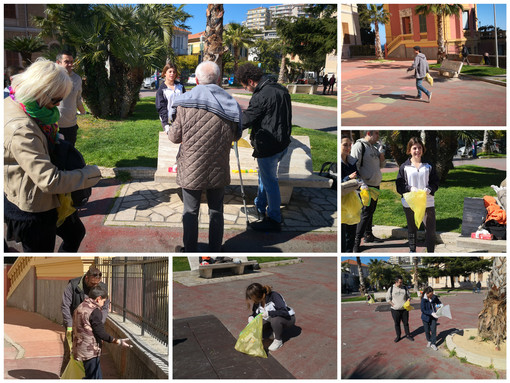 Imperia: un pomeriggio di raccolta rifiuti per pulire la città, l'organizzatrice Sara "Soddisfatta dell'adesione, rifaremo la stessa cosa a Oneglia" (Foto e video) Imperia: un pomeriggio di raccolta rifiuti per pulire la città, l'organizzatrice Sara "Soddisfatta dell'adesione, rifaremo la stessa cosa a Oneglia" (Foto e video)