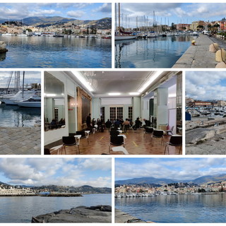 Sanremo: nave in rada al Festival, Faraldi "Solo l'equipaggio a bordo e sarà un buon contatto per eventuali flussi turistici" (Video) Sanremo: nave in rada al Festival, Faraldi "Solo l'equipaggio a bordo e sarà un buon contatto per eventuali flussi turistici" (Video)