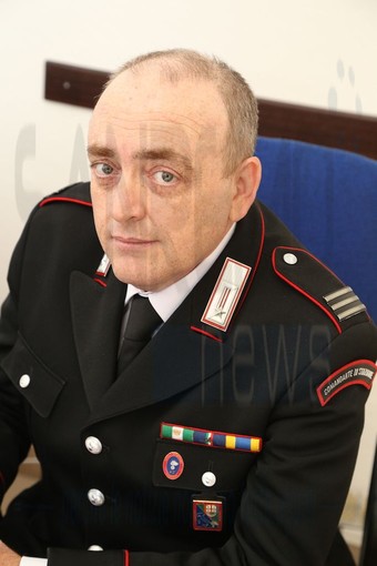 Il Luogotenente Renato Cavuoti in pensione dopo una carriera dedicata al territorio Il Luogotenente Renato Cavuoti in pensione dopo una carriera dedicata al territorio