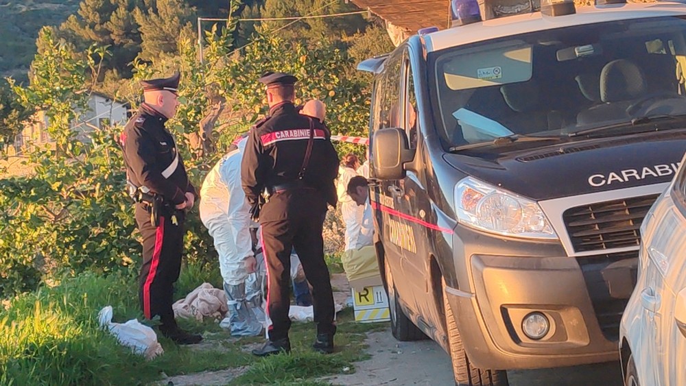 Caso Beatrice, il corpo della bambina ancora a disposizione della Procura: attesi gli esami da Parma prima della restituzione alla famiglia Caso Beatrice, il corpo della bambina ancora a disposizione della Procura: attesi gli esami da Parma prima della restituzione alla famiglia