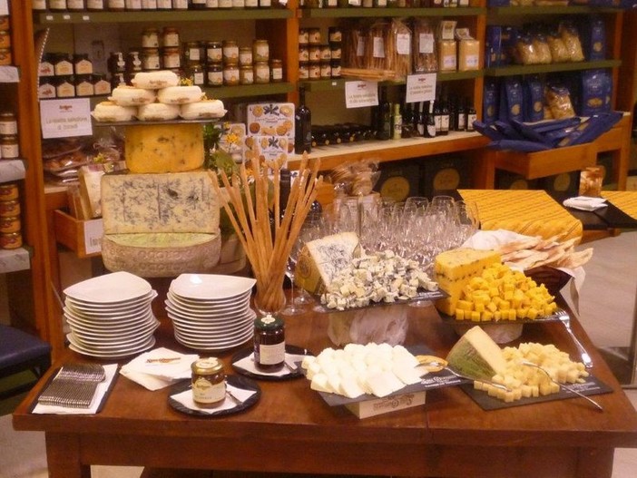 Vallecrosia: venerdì 13 marzo degustazione di formaggi organizzata dall'Onaf presso il ristorante Erio Vallecrosia: venerdì 13 marzo degustazione di formaggi organizzata dall'Onaf presso il ristorante Erio