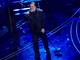 Sanremo 2024, Russell Crowe e la sua band infiammano il palco dell'Ariston, ma non manca lo scherzo su Travolta