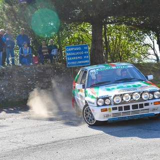 Rally Storico: i maghi della precisione si sfidano sulle strade del Ponente per la 37ª Coppa dei Fiori Rally Storico: i maghi della precisione si sfidano sulle strade del Ponente per la 37ª Coppa dei Fiori