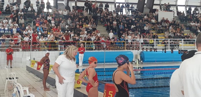 Sport acquatici. Rari Nantes Imperia Sezione Nuoto: grande successo per la quarta prova Liguria di Ponente