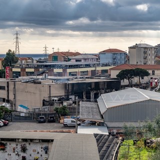 Taggia: incendio del 13 novembre alla Marr, come per Bologna è arrivata la rivendicazione degli 'anarchici' Taggia: incendio del 13 novembre alla Marr, come per Bologna è arrivata la rivendicazione degli 'anarchici'