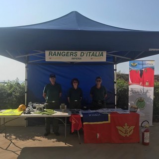 I ringraziamenti dell'Associazione Nazionale Rangers D'Italia al primo dirigente del commissariato di Polizia Maurizio Stefanizzi