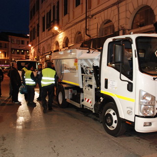 Rifiuti, Ventimiglia punterà sul porta a porta, rivoluzione in arrivo per scalare la classifica che la vede tra le ultime in Provincia e Regione