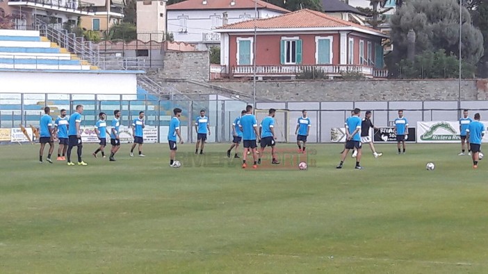 Calcio, Serie D. Sanremese, nuovo rinforzo per il centrocampo: ecco Nikola Olivieri Calcio, Serie D. Sanremese, nuovo rinforzo per il centrocampo: ecco Nikola Olivieri