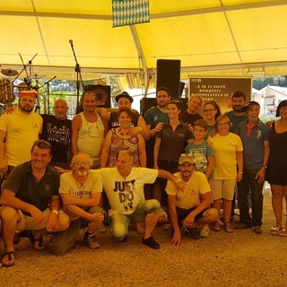 Grande partecipazione al secondo Vespa raduno nazionale sulle strade dell'entroterra