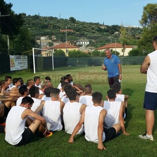 Calcio, Coppa Italia Eccellenza. Imperia, i convocati di mister Buttu per la sfida sul campo del Pietra Ligure di domani sera Calcio, Coppa Italia Eccellenza. Imperia, i convocati di mister Buttu per la sfida sul campo del Pietra Ligure di domani sera