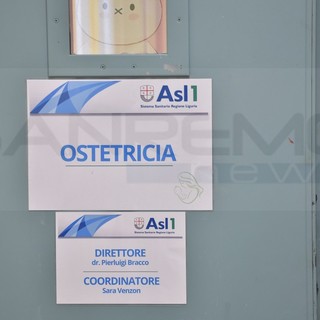 Il parto in acqua a Sanremo, l'esperienza di una cittadina "Ottima struttura e personale super" Il parto in acqua a Sanremo, l'esperienza di una cittadina "Ottima struttura e personale super"