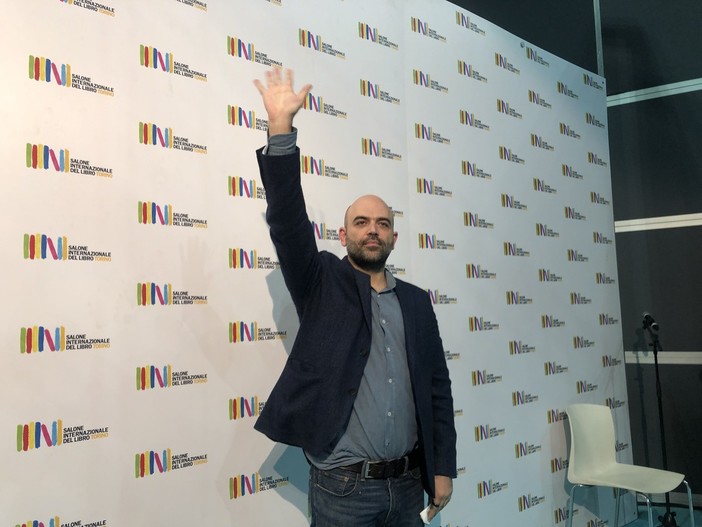 Festival 2022, giovedì Roberto Saviano sul palco dell'Ariston per ricordare la strage di Capaci Festival 2022, giovedì Roberto Saviano sul palco dell'Ariston per ricordare la strage di Capaci