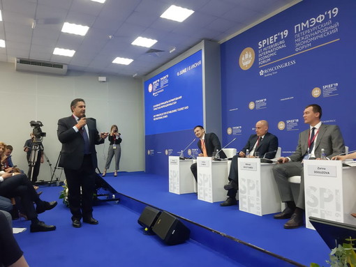 Forum economico di San Pietroburgo: il Presidente della Regione Toti incontra il Governatore Primorsky Krai (Foto e Video) Forum economico di San Pietroburgo: il Presidente della Regione Toti incontra il Governatore Primorsky Krai (Foto e Video)