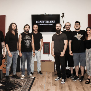 I Roommates I Roommates