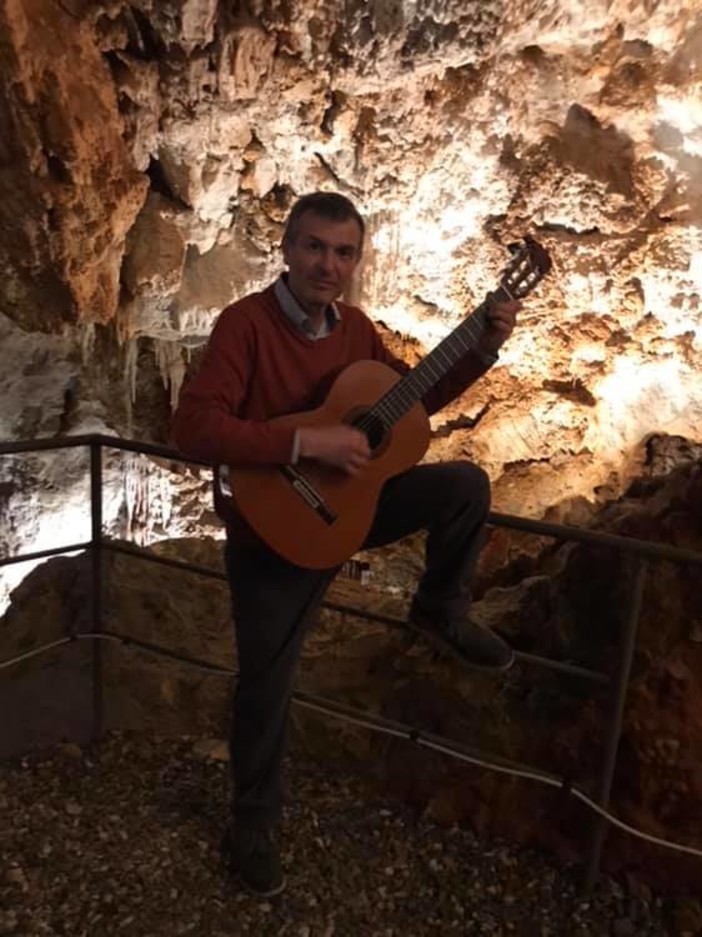 Pornassio: concerto al Forte di Nava del Maestro Riccardo Pampararo