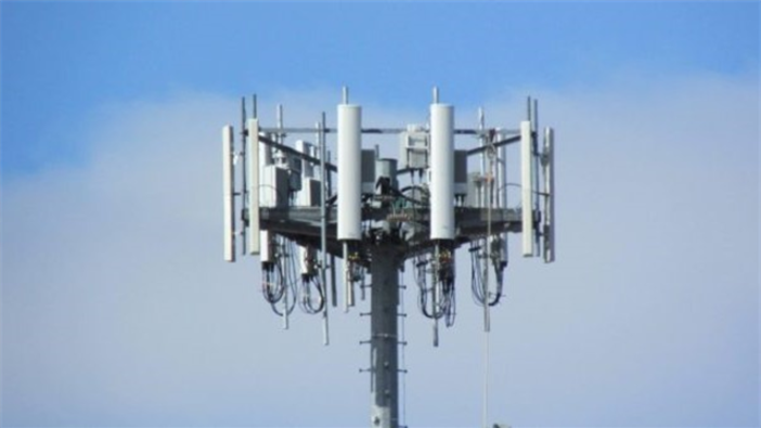 Sanremo: incontro tra il Comitato contro il 5G e l'Assessore Artusi questa mattina in Comune
