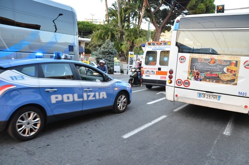 Sanremo: rissa di giovedì sera un pullman della Riviera Trasporti, i ringraziamenti di un autista alla Polizia