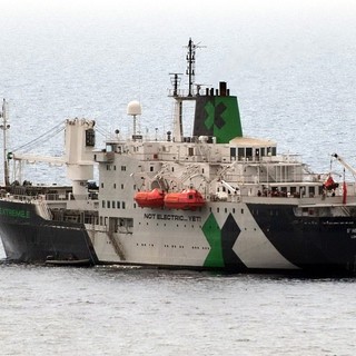 Sanremo: in rada da alcuni giorni la 'Rms St Helena' nave usata per il trasporto di mezzi della 'Extreme E'