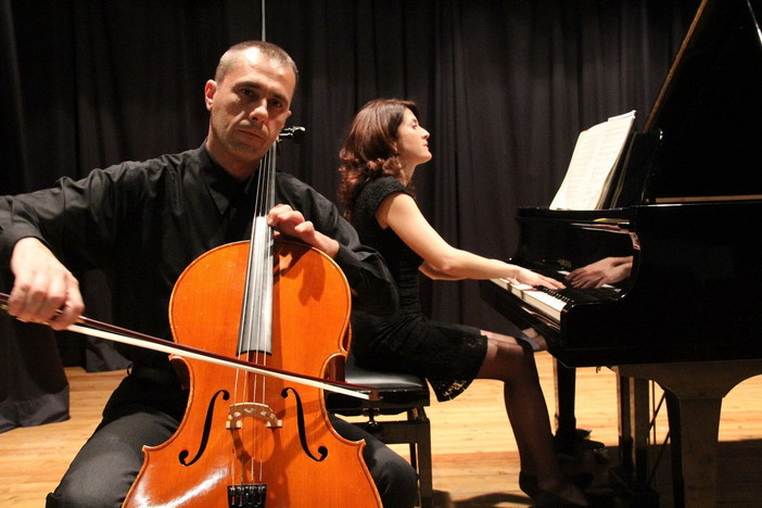 Imperia: sabato prossimo allo 'Spazio Vuoto' il concerto dei musicisti Riccardo Agosti e Valentina Messa Imperia: sabato prossimo allo 'Spazio Vuoto' il concerto dei musicisti Riccardo Agosti e Valentina Messa