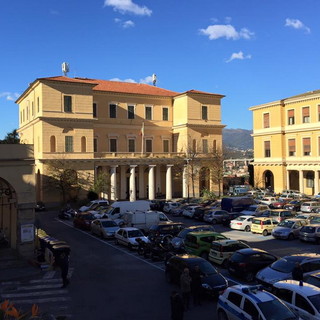 Imperia: dopo l'ok della Giunta scatta domani il 'piano della sosta' a Porto Maurizio, ecco le modalità