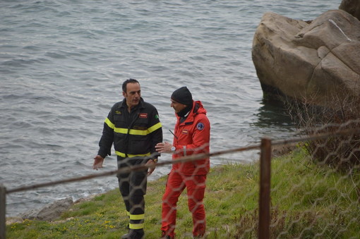 Il cadavere di una donna trovato sul litorale di Cap Ferrat in Francia: quasi certamente è quello di Paola Gambino Il cadavere di una donna trovato sul litorale di Cap Ferrat in Francia: quasi certamente è quello di Paola Gambino