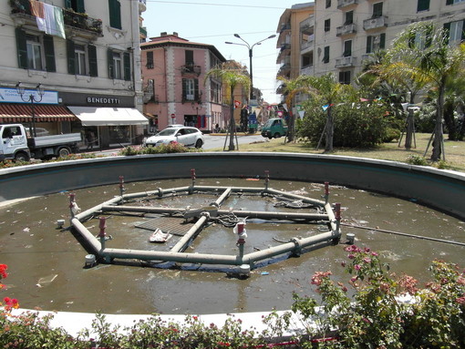 Emergenza verde pubblico: benvenuti a Ventimiglia "Comune sFiorito 2012", così muoiono le aiuole senz'acqua