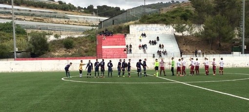 Calcio, Play-out Seconda Categoria. Riva Ligure-Priamar, sono 90 minuti di fuoco (LIVE)