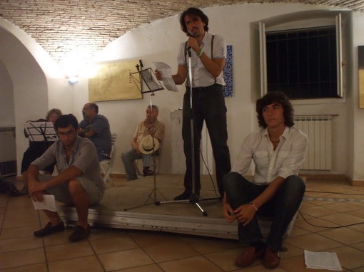 Dolceacqua: grande successo di pubblico ieri per la serata 'Racconti di Vacanze'