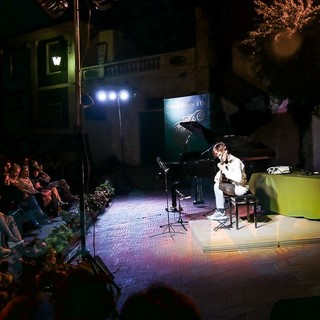 Rovere d'Oro: stasera il violino di Elisa Scudeller, domani il Duo Fons (viola) e Hikichi (pianoforte) Rovere d'Oro: stasera il violino di Elisa Scudeller, domani il Duo Fons (viola) e Hikichi (pianoforte)