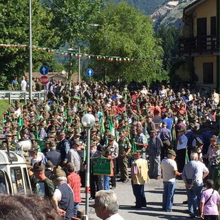 Colle di Nava: invasione di 'penne nere' quest'oggi, gli Alpini hanno sfilato al loro 67° raduno (Foto)