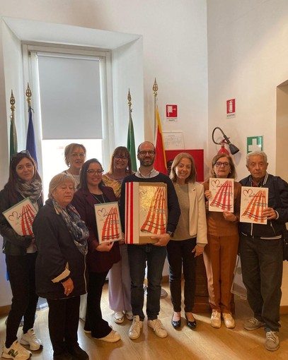 Reading de 'Il Corsaro Nero' e castagnole, bimbi dell'istituto comprensivo IC1 protagonisti alla biblioteca Aprosiana (Foto) Reading de 'Il Corsaro Nero' e castagnole, bimbi dell'istituto comprensivo IC1 protagonisti alla biblioteca Aprosiana (Foto)