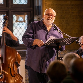 Ventimiglia: domani sera al Teatro Comunale lo spettacolo 'Il vecchio e il mare' di Ernst Hemingway